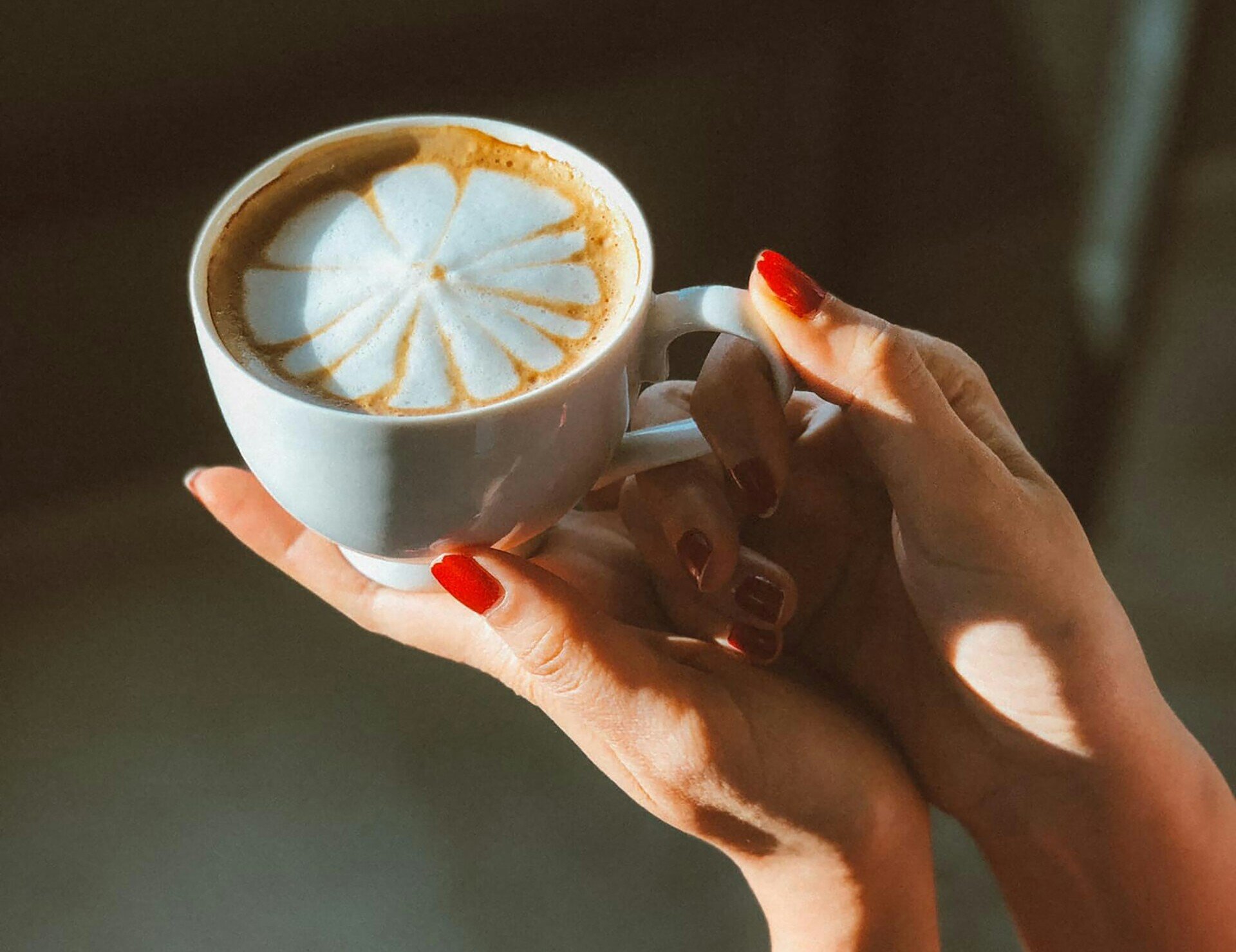 Побудь баристою вдома з кавоваркою De’Longhi від Фокстрот