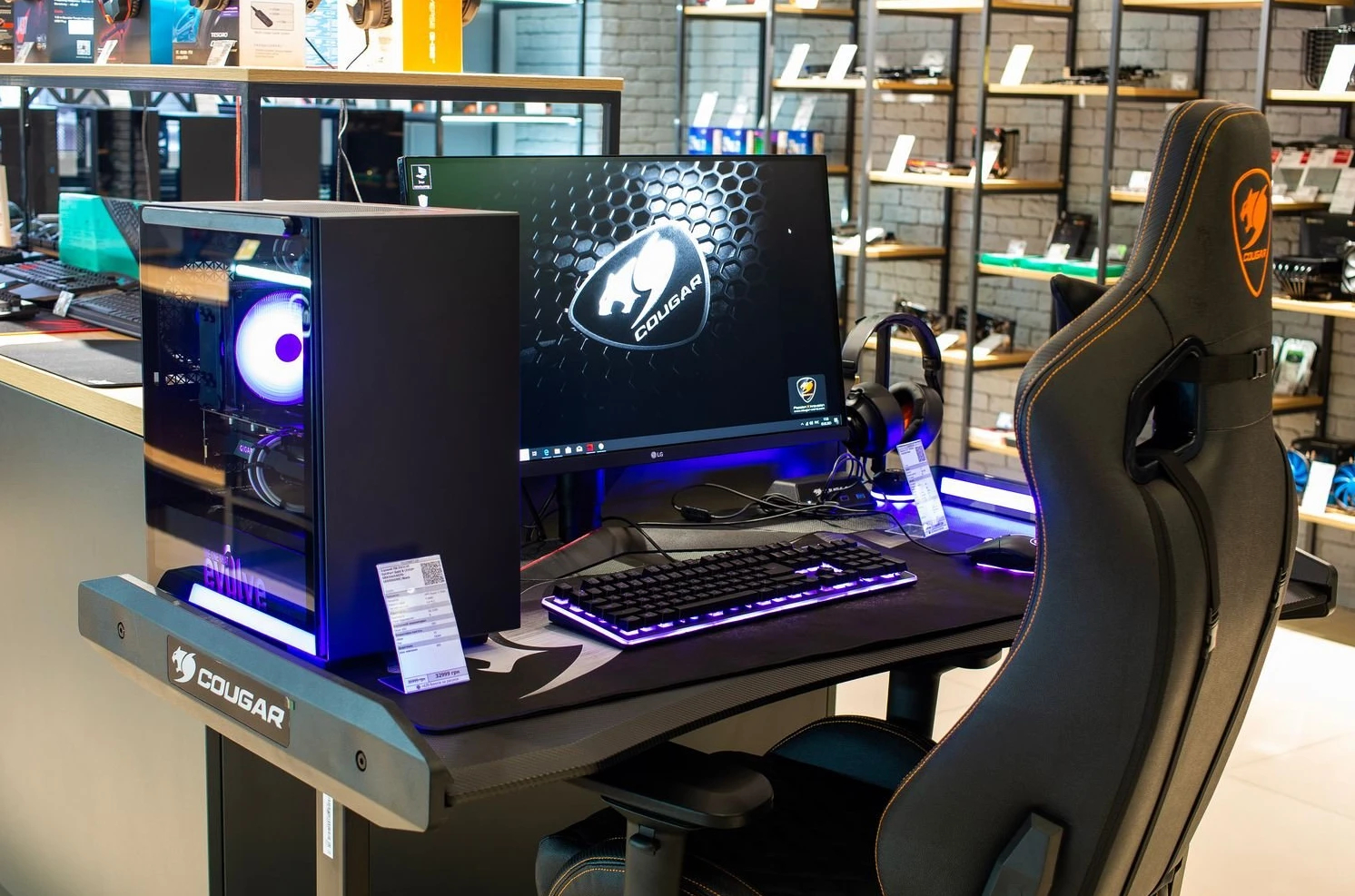 Telemart відкриває шоурум у Києві: тест-зона ПК, девайсів та реальні подарунки