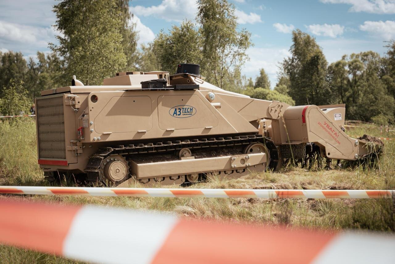 На Майдане представят марку, посвящённую украинским сапёрам